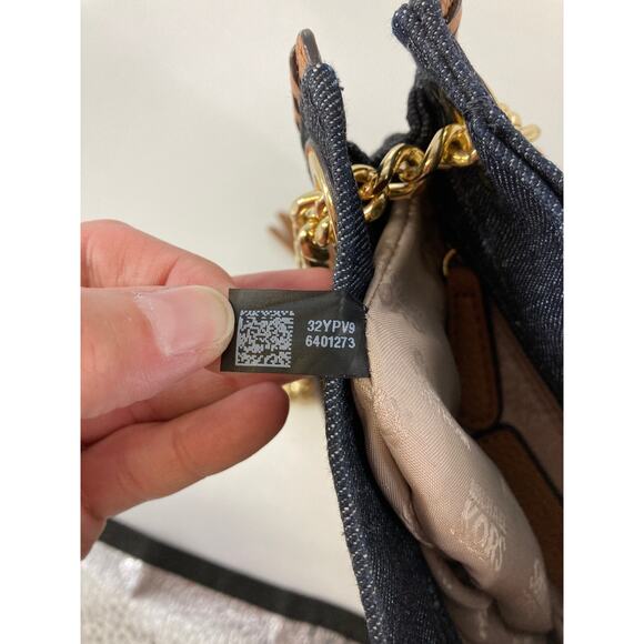 MICHAEL KORS SMALL DENIUM AND BROWN LEATHER SHOULDER BAG - Picture 9 of 10